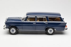 Mercedes 200 Universal W115 Azul Norev 1:18 183599 Metal - imagen 4 de 8