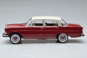 Mercedes 200 W110 Rojo Norev 1:18 183706 Metal - imagen 5 de 7