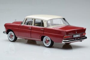 Mercedes 200 W110 Rojo Norev 1:18 183706 Metal - imagen 7 de 7