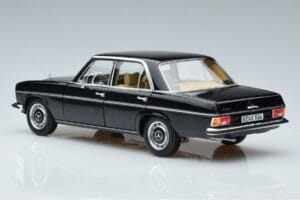 Mercedes 200 W115 Edición Limitada Norev 1:18 183775 Metal - imagen 7 de 8