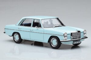 Mercedes 200 W115 Norev 1:18 183777 Metal - imagen 5 de 7