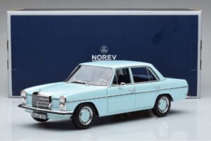 Mercedes 200 W115 Norev 1:18 183777 Metal - imagen 7 de 7