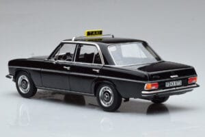 Mercedes 200 W115 Taxi Norev 1:18 183776 Metal - imagen 6 de 7