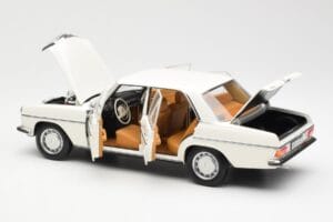 Mercedes 200 W115 Blanco Norev 1:18 183770 Metal - imagen 5 de 8