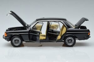 Mercedes 230E W123 Edición Limitada Norev 1:18 183711 Metal - imagen 4 de 8
