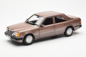 Mercedes 230E W124 Rosewood Metallic Edición Concesionario Norev 1:18 B66040697