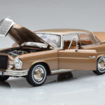 Mercedes 250 SE Coupe W111 Dorado Metálico Norev 1:18 - image 2 of 7