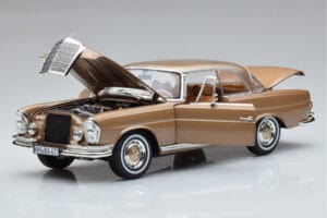 Mercedes 250 SE Coupe W111 Dorado Metálico Norev 1:18 183759 Metal - imagen 2 de 7