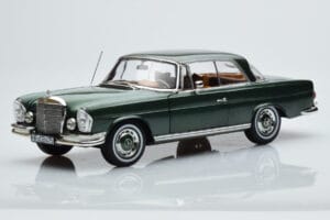 Mercedes 250 SE Coupe W111 Verde Metálico Edición Limitada Norev 1:18 183764 Metal