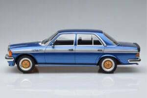 Mercedes 280 E AMG W123 Azul Otto 1:18 OT221 Resina - imagen 3 de 6