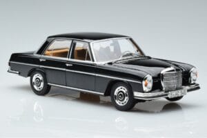 Mercedes 280 SE W108 Negro Norev 1:18 183762 Metal - imagen 5 de 7