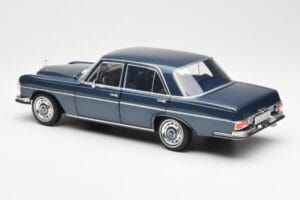 Mercedes 280 SE W108 Azul Oscuro Metalizado Norev 1:18 183534 Metal - imagen 7 de 8