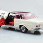 Mercedes 280 SE W108 Blanco AUTOart 1:18 - image 3 of 8