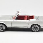 Mercedes 280 SL W113 Pagoda Plateado Schuco 1:18 450035000 - image 4 of 8