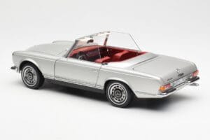 Mercedes 280 SL W113 Pagoda Plateado Schuco 1:18 450035000 Metal - imagen 7 de 8