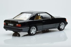 Mercedes 300 CE-24 C124 Coupe AMG Wheels Edición Limitada Norev 1:18 183881 Metal - imagen 3 de 11
