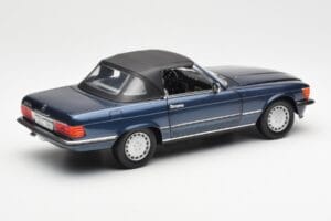Mercedes 300 SL R107 Azul Náutico Norev 1:18 183466 Metal - imagen 3 de 8