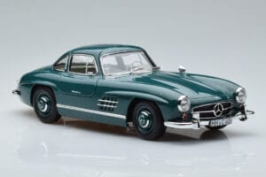 Mercedes 300 SL W198 Gullwing Verde Norev 1:18 183851 Metal - imagen 5 de 7