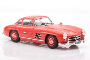 Mercedes 300 SL W198 Gullwing Rojo Minichamps 1:18 110037211 Metal - imagen 6 de 8