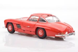 Mercedes 300 SL W198 Gullwing Rojo Minichamps 1:18 110037211 Metal - imagen 7 de 8