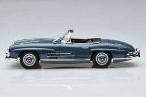 Mercedes 300 SL W198 Roadster Azul Norev 1:18 B66040668 Metal - imagen 6 de 9
