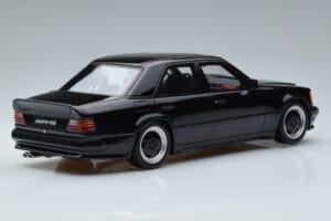 Mercedes 300E W124 5.6 AMG The Hammer Otto 1:18 OT638 Resina - imagen 2 de 6