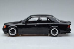 Mercedes 300E W124 5.6 AMG The Hammer Otto 1:18 OT638 Resina - imagen 3 de 6