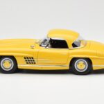Mercedes 300 SL W198 Roadster Amarillo Norev 1:18 B66040669 - image 4 of 8
