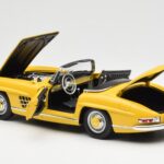 Mercedes 300 SL W198 Roadster Amarillo Norev 1:18 B66040669 - image 5 of 8