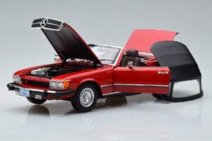 Mercedes 450 SL R107 Versión US Rojo Norev 1:18 183729 Metal - imagen 2 de 8