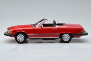 Mercedes 450 SL R107 Versión US Rojo Norev 1:18 183729 Metal - imagen 5 de 8