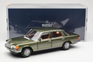 Mercedes 450SEL 6.9 W116 Verde Metalizado Norev 1:18 183455 Metal - imagen 8 de 8