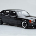 Mercedes 560 SEL AMG W126 Obsidian Negro Otto 1:18 - image 4 of 6
