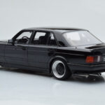 Mercedes 560 SEL AMG W126 Obsidian Negro Otto 1:18 - image 5 of 6