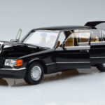 Mercedes 560 SEL W126 Negro Norev 1:18 - image 2 of 7
