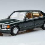 Mercedes 560 SEL W126 Verde Oscuro Metálico Norev 1:18