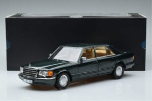 Mercedes 560 SEL W126 Verde Oscuro Metálico Norev 1:18 B66040682 Metal - imagen 7 de 7