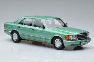 Mercedes 560 SEL W126 Verde Claro Norev 1:18 183469 Metal - imagen 5 de 7
