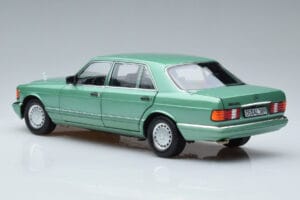 Mercedes 560 SEL W126 Verde Claro Norev 1:18 183469 Metal - imagen 6 de 7