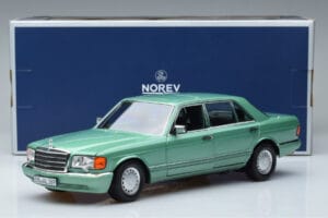 Mercedes 560 SEL W126 Verde Claro Norev 1:18 183469 Metal - imagen 7 de 7