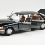 Mercedes 560 SEL W126 Night Verde Metálico Dealer Edition Norev 1:18 B66040626 - image 2 of 8