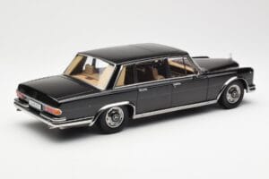 Mercedes 600 SWB W100 Negro KK-Scale 1:18 180601 Metal - imagen 2 de 6