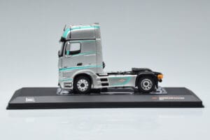 Mercedes Actros MP4 Racing Edition IXO 1:43 TR091 Metal - imagen 3 de 6