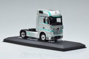 Mercedes Actros MP4 Racing Edition IXO 1:43 TR091 Metal - imagen 4 de 6