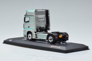 Mercedes Actros MP4 Racing Edition IXO 1:43 TR091 Metal - imagen 5 de 6