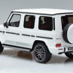 Mercedes AMG G63 Edition 55 W463 Blanco GT Spirit 1:18 - image 5 of 6