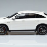 Mercedes AMG GLE 63S C292 Coupé Blanco GT Spirit 1:18 - image 3 of 6