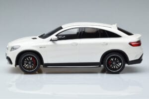 Mercedes AMG GLE 63S C292 Coupé Blanco GT Spirit 1:18 B66965706 Resina - imagen 3 de 6