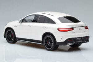 Mercedes AMG GLE 63S C292 Coupé Blanco GT Spirit 1:18 B66965706 Resina - imagen 5 de 6