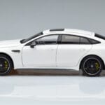 Mercedes AMG GT 63 S X290 Blanco Norev 1:18 183445 Metal - image 4 of 7